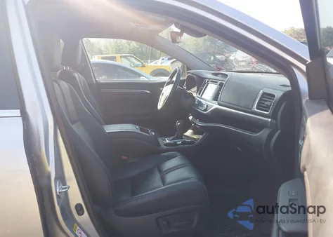 2017 Toyota Highlander Se from USA, damaged, VIN 5TDJZRFH1HS359958